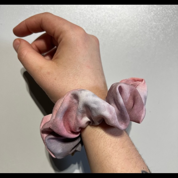 NEW Handmade Scrunchies - Picture 8 of 12